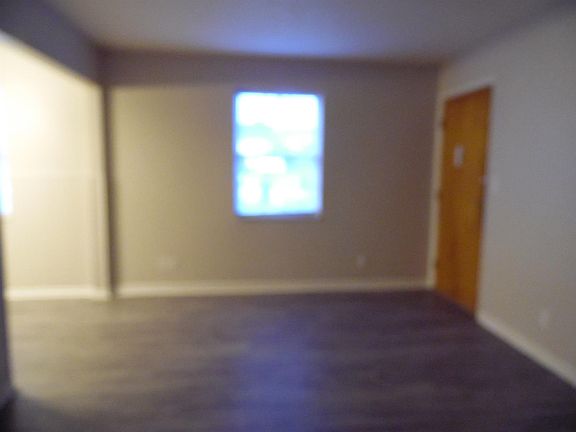 3rd image of 106 Quachita Trl APT 1