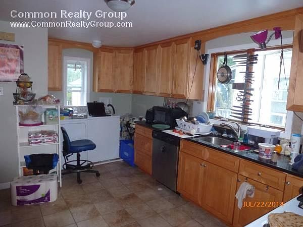 1st image of 45 Paulina St #432