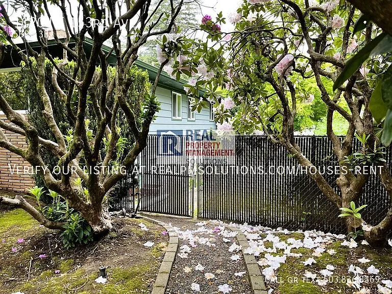 1120 NE 153rd Ave — Photo 72