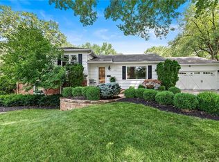 4210 W 99th St, Overland Park, KS 66207