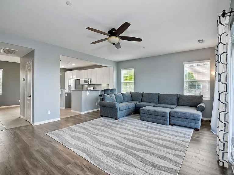 357 Steelhead Way — Photo 9