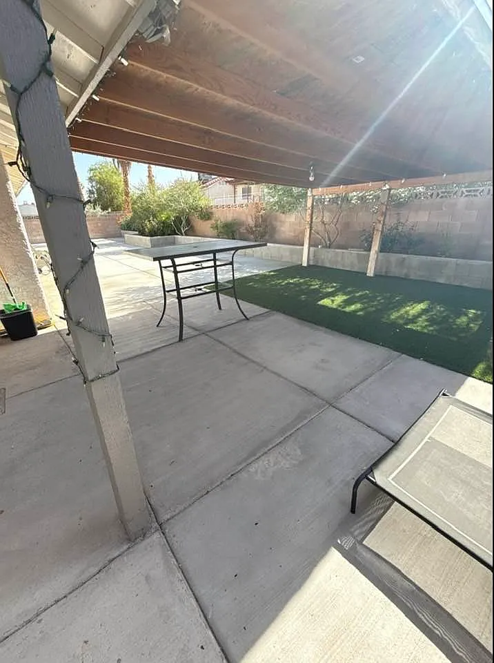 4 bed, 1807 sqft, $3,300 — Photo 3