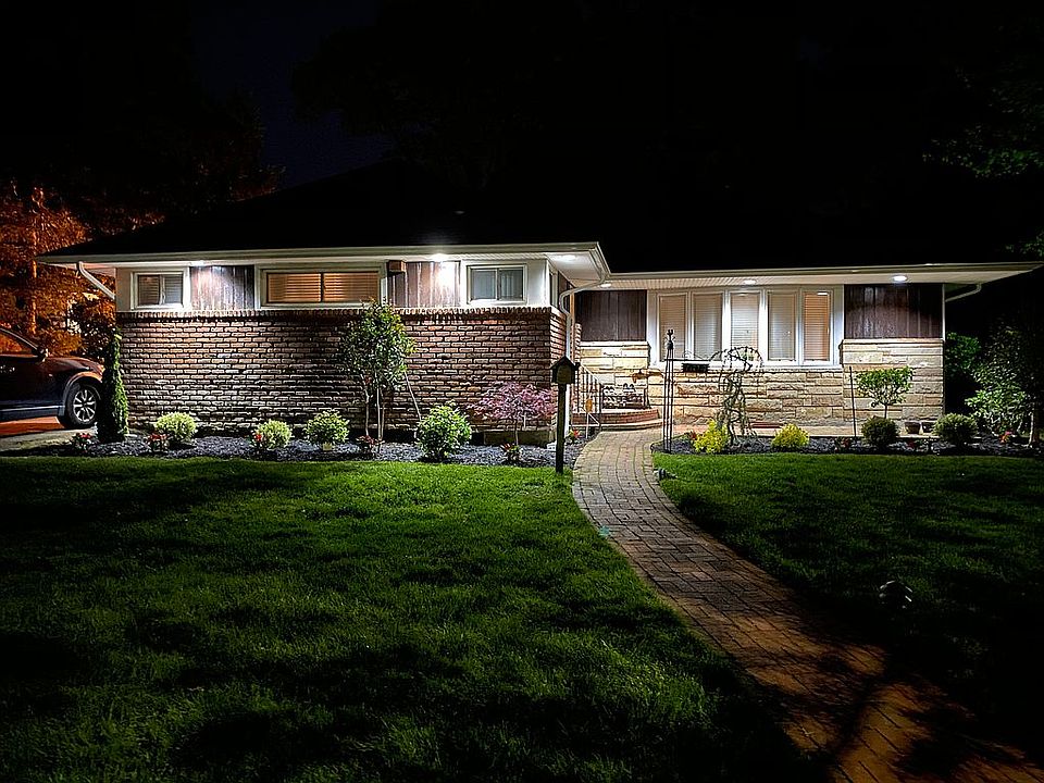 1st image of 604 Emerson Dr