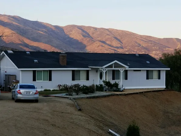 6640 Juniper Crest Rd, Agua Dulce, CA 91390