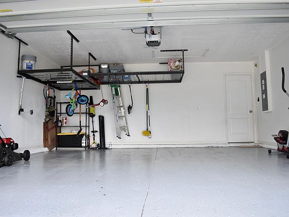 4th image of 14 Cruden Bay Ct