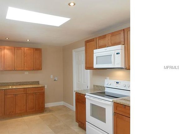 5th image of 1050 Speasmaker Ln