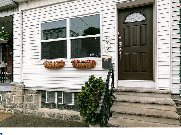 2nd image of 4457 Richmond St