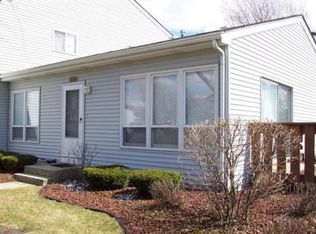 20137 S Hampton Ct, Frankfort, IL 60423