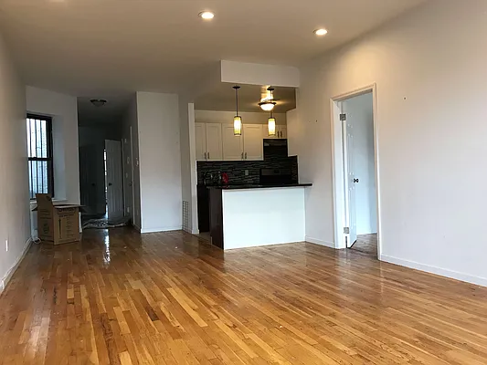 Rented by Ivy Properties | media 8