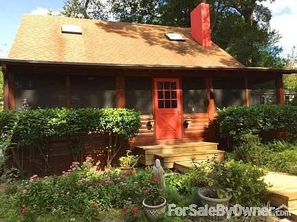 1st image of 2703 E Evelyn Dr