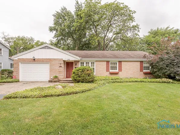 940 Cherry St, Perrysburg, OH 43551