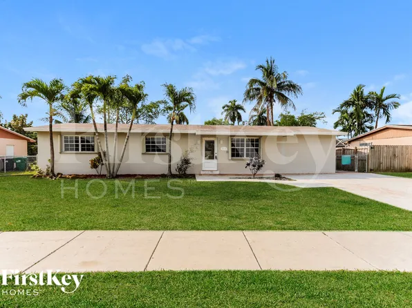 8710 SW 200th St, Cutler Bay, FL 33157