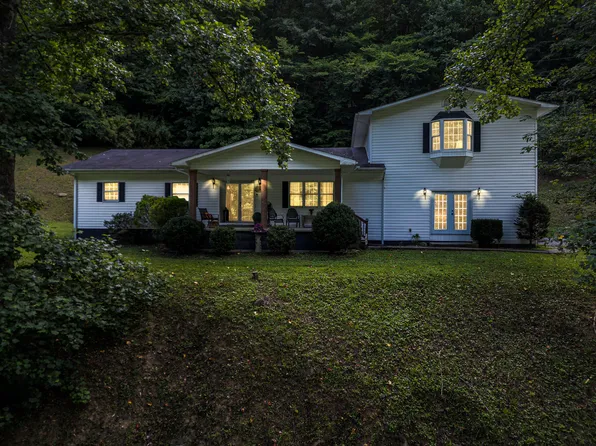 19 Magnolia Ln, Prestonsburg, KY 41653