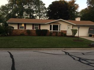 2423 Hampton Ave, Green Bay, WI 54311