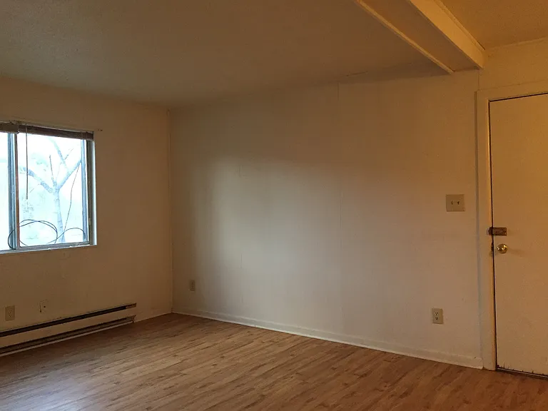 501 Beaverdam Rd — Photo 6