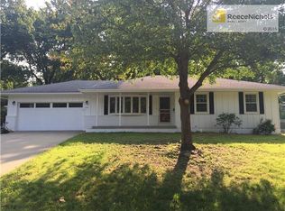 310 SW 22nd St, Blue Springs, MO 64015