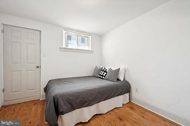 2212 Christian St #1 — Photo 14