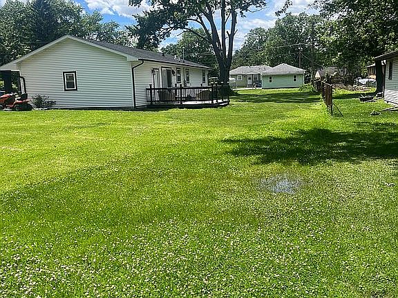 3rd image of 1619 Southview Dr
