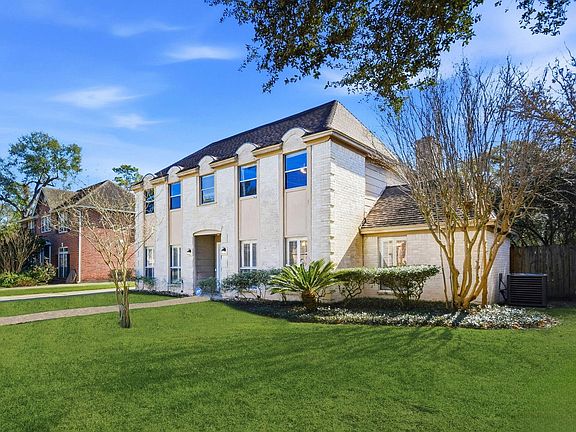 3rd image of 3607 El James Dr