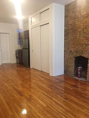 Rented by Sandra Greer Real Estate | media 18