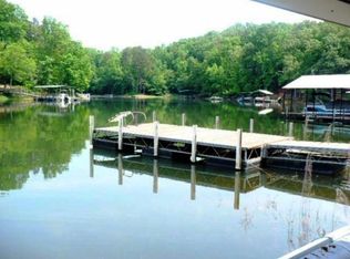 125 Ricks Rd, Fair Play, SC 29643