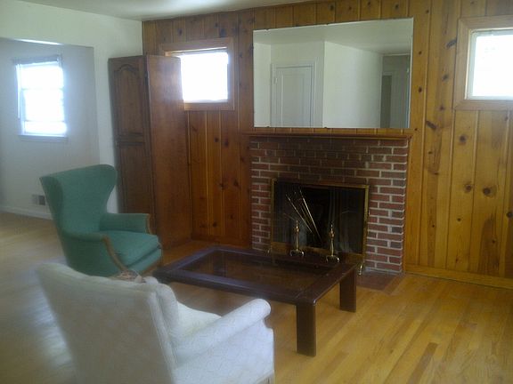 2nd image of 711 Beall Ave