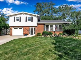 175 Ava Ln, Amherst, NY