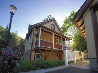 1037 Main St, Port Jefferson, NY 11777