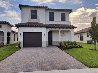 5642 Carrara Dr, Immokalee, FL 34142