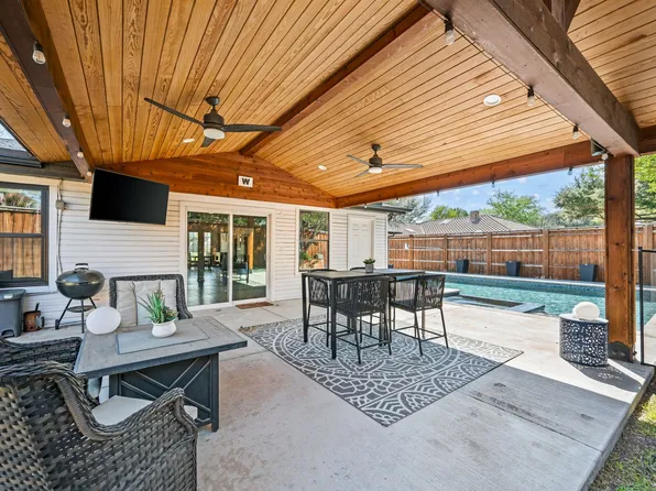 151 Creek Courts Dr, Trophy Club, TX 76262