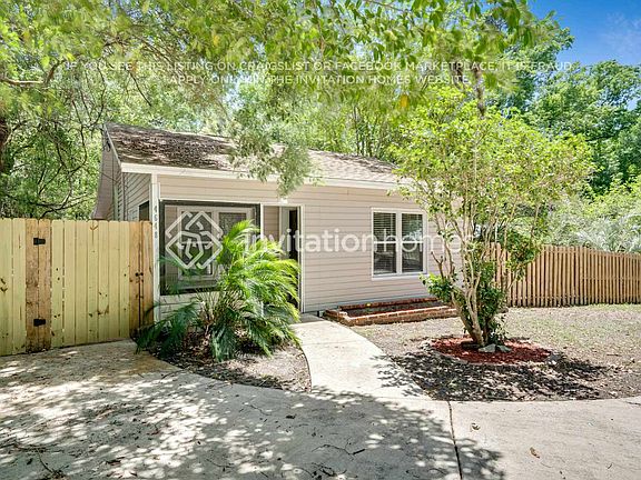 4th image of 4648 Merrimac Ave
