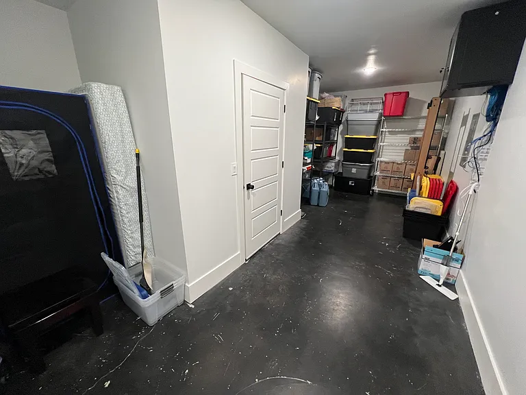 3887 E South Pass Cv — Photo 35