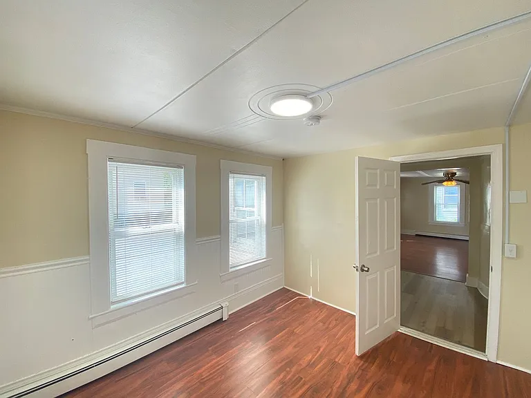 77 Franklin St — Photo 19