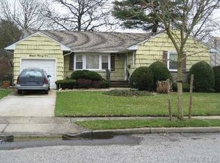 1191 E Meadow Rd, Merrick, NY 11566
