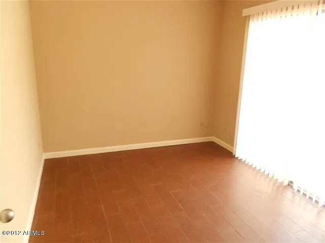 3 bed, 1200 sqft, $1,795 — Photo 3