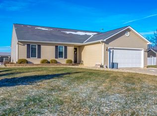 110 Memory Ln, Bluffton, IN 46714