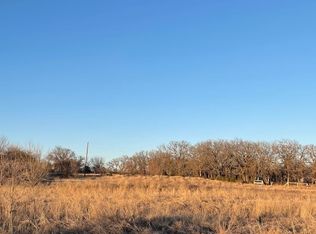 8496 Lavender Rd, Springtown, TX 76082