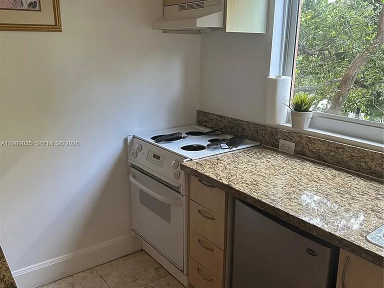 2951 S Bayshore Dr #417 — Photo 1