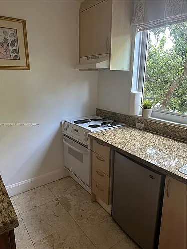 2951 S Bayshore Dr #417 Photo 1