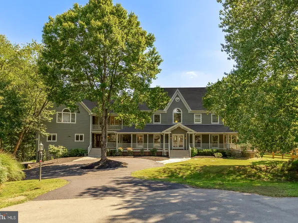 14503 Falling Leaf Ct, Gaithersburg, MD 20878