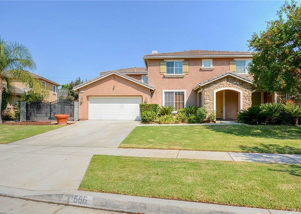 1st image of 555 Lauren Marcella Dr