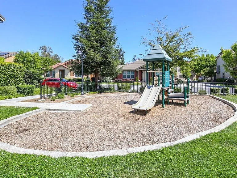 4305 W Pinsapo Dr — Photo 21