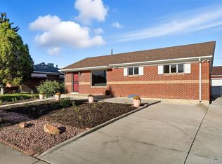 6910 Warren Dr, Denver, CO 80221