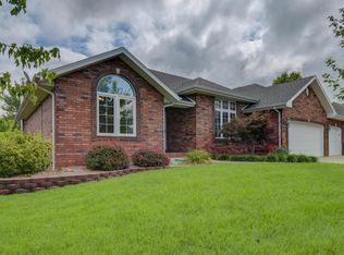 4592 S Forest Ave, Springfield, MO 65810