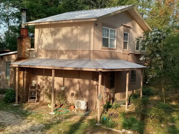 401 Center Point Rd, Coffeeville, AL 36524