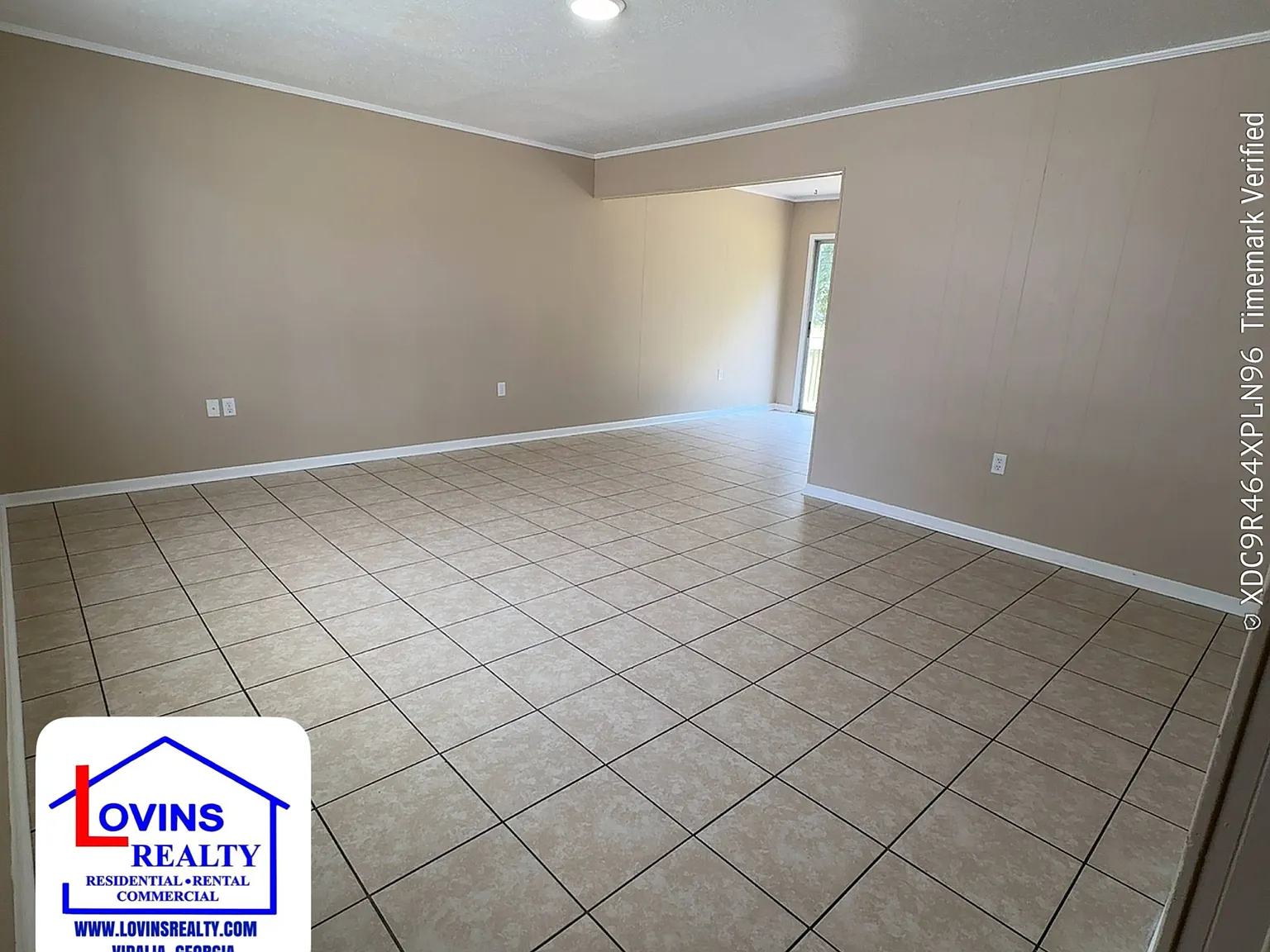 Hart -216 Arlington Dr. - 216 — Photo 2