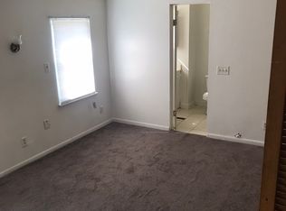 25 W 73rd Ave APT 5, Merrillville, IN 46410