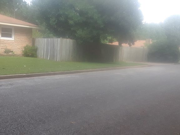 4th image of 1700 Westwood Ave