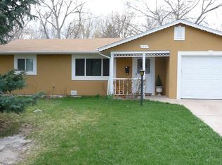 1041 Hillcrest Dr, Fort Collins, CO 80521