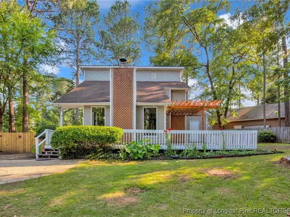 328 Bitterroot Ct, Fayetteville, NC 28314